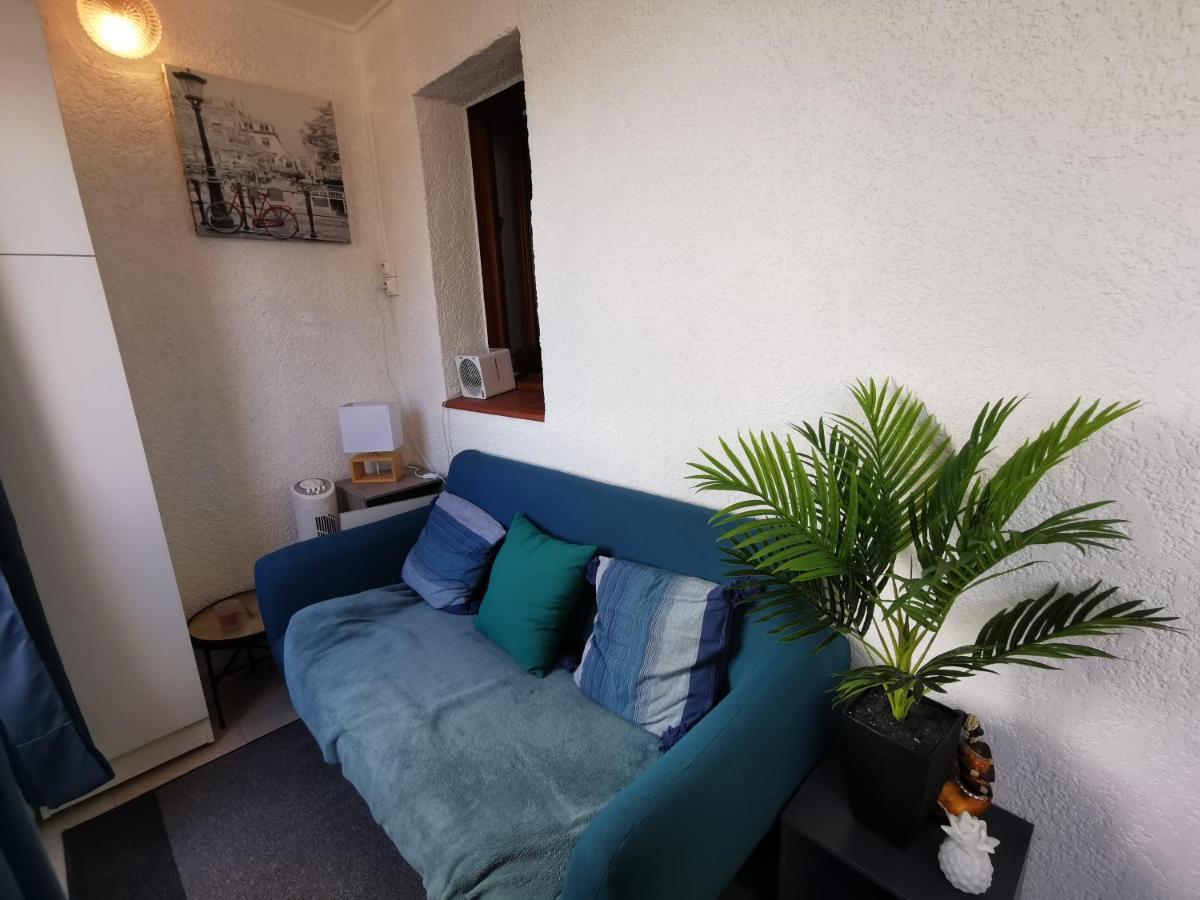 Marina Soleil Bleu: Lakeside Apartment with Comfort and Convenience Le Barcares Exterior photo